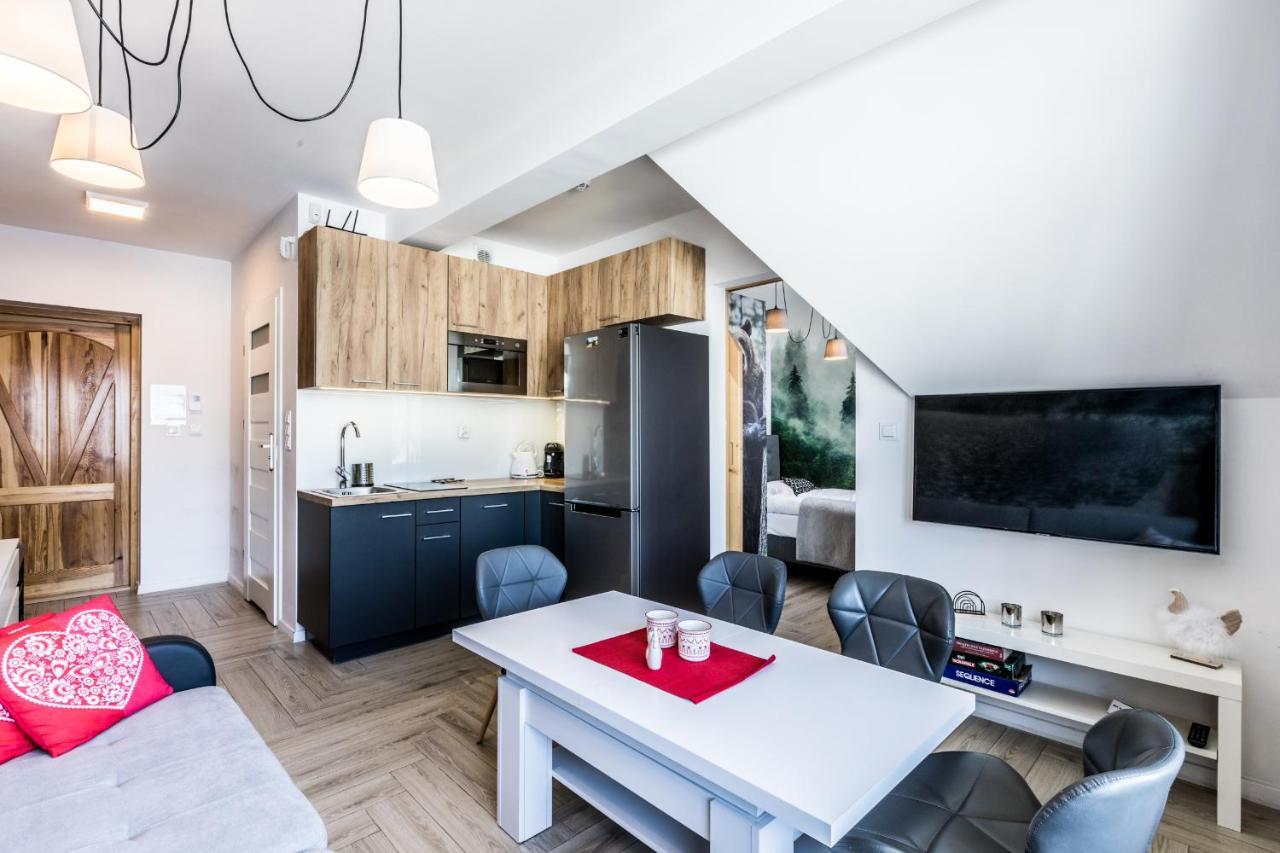 Aparthost Apartament Wyjatkowe Косцелиско Экстерьер фото